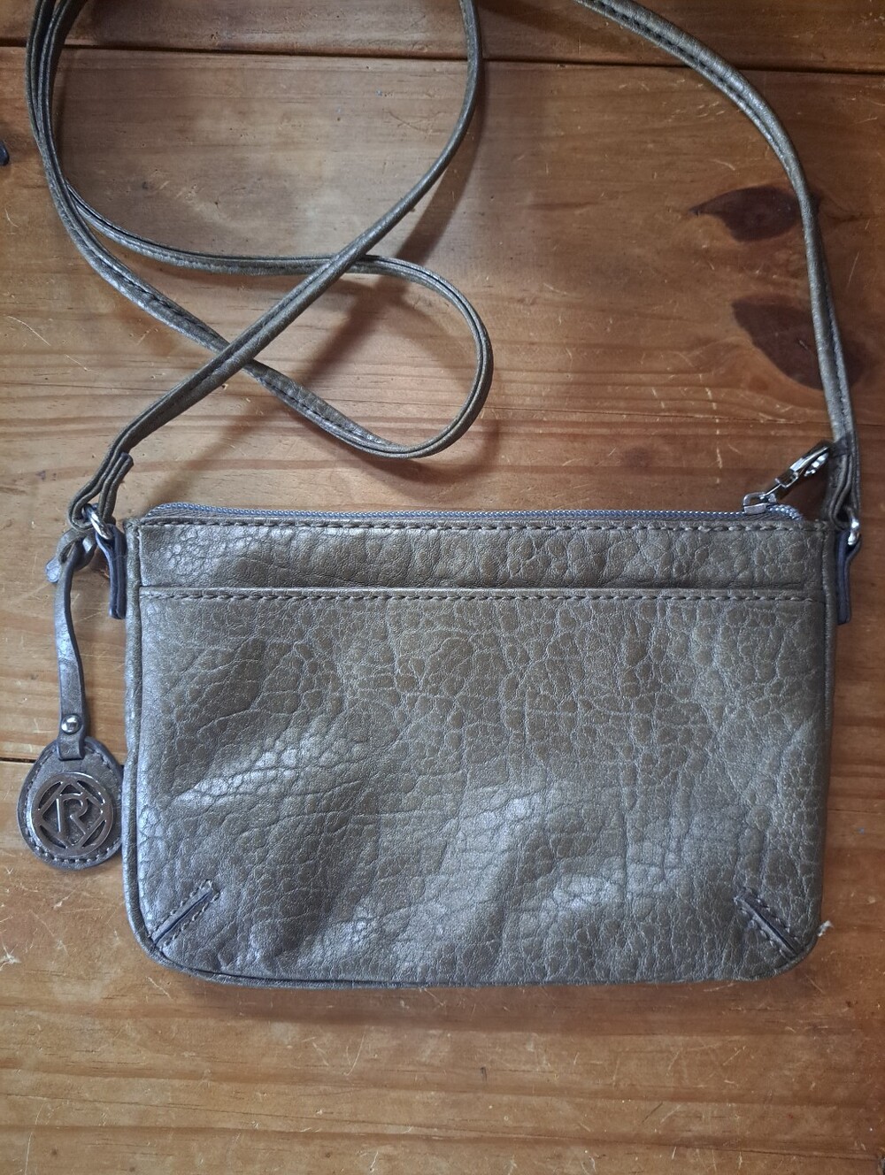 Relic by Fossil Crossbody Shoulder Bag Purse Vegan Faux Leather Taupe/Brown-Gray